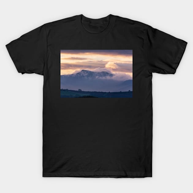 Pen y Fan and Corn Du, Brecon Beacons T-Shirt by dasantillo